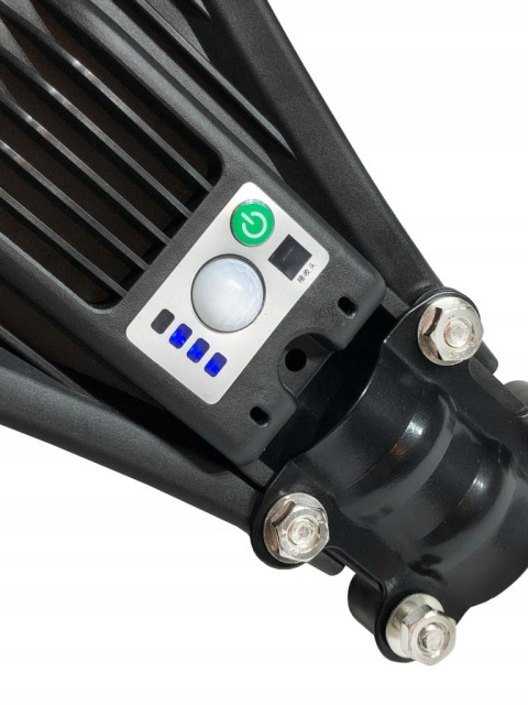 Lampa uliczna solar z pilotem 50W + uchwyt Lampa uliczna solar z pilotem 50W + uchwyt