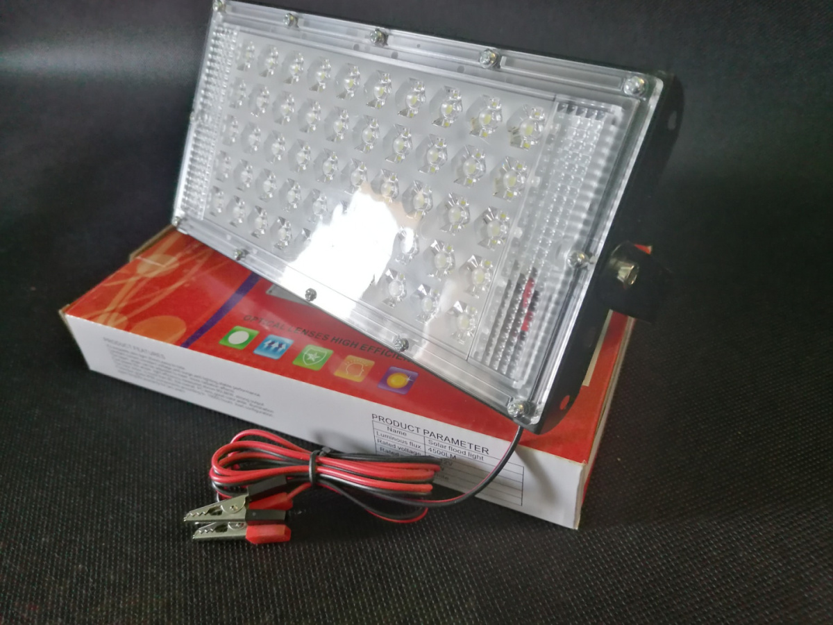 Halogen 50W na 12V mocny barwa biała zimna Halogen 50W na 12V mocny barwa biała zimna