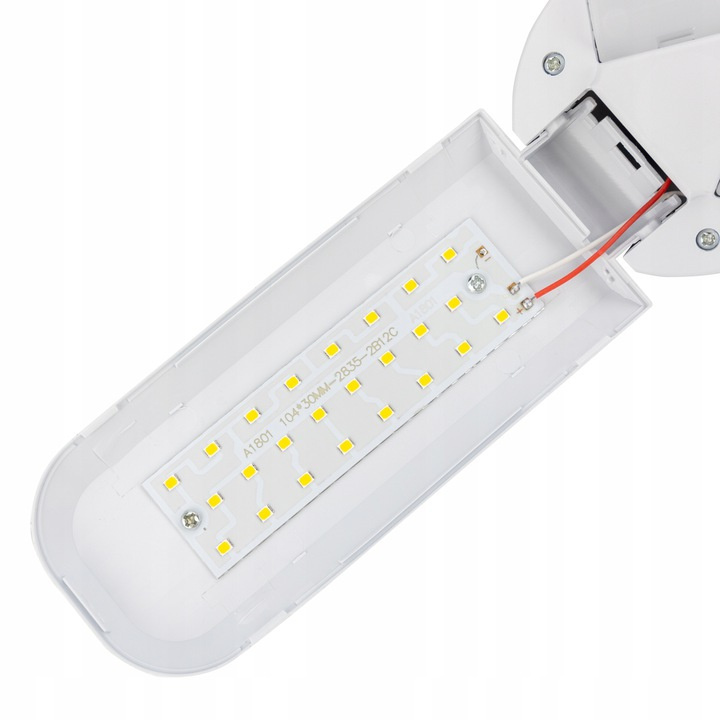 Żarówka składana LED trójramienna 30W VERGIONIC Żarówka składana LED trójramienna 30W VERGIONIC
