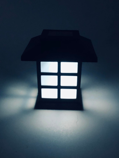 4 x MAŁY znicz solarny LAMPION NA GRÓB barwa zimna 4 x MAŁY znicz solarny LAMPION NA GRÓB barwa zimna